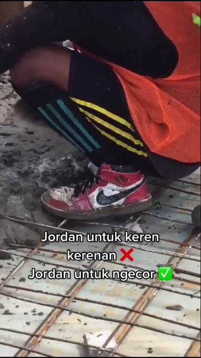 Kasih paham? Viral Sepatu Jordan buat ngecor😂 #shorts