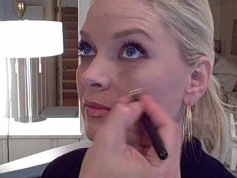 Quick Tip Melissa Peterman smoky eye