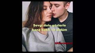 Onlife & Deesmi - Влюбился в неё  Türkçe lyrics
