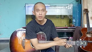 Pak Ogah Libur Parkir Belajar Gitar