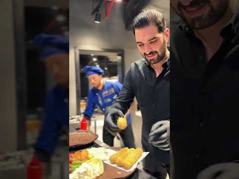 وجبة تشكن رول من مطعم ابن الشام