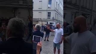 2222F6E7 9D64 46B2 8825 Cc8C093B86Aa