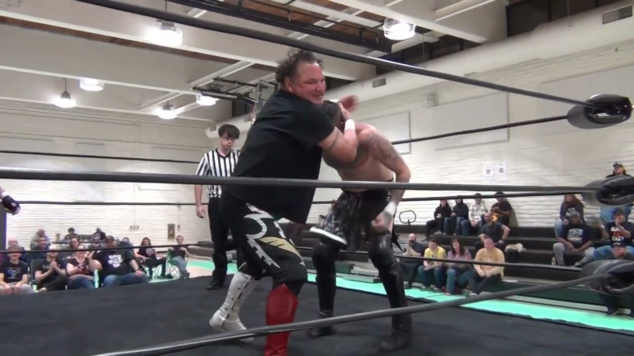 Dustin Mack vs Elijah Eros vs Super Crazy