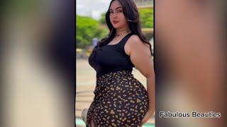 Sanchez Lia: Confidence, Fashion, Curves, Bold Plus Size Model, Biography, Wiki - Body Positivity