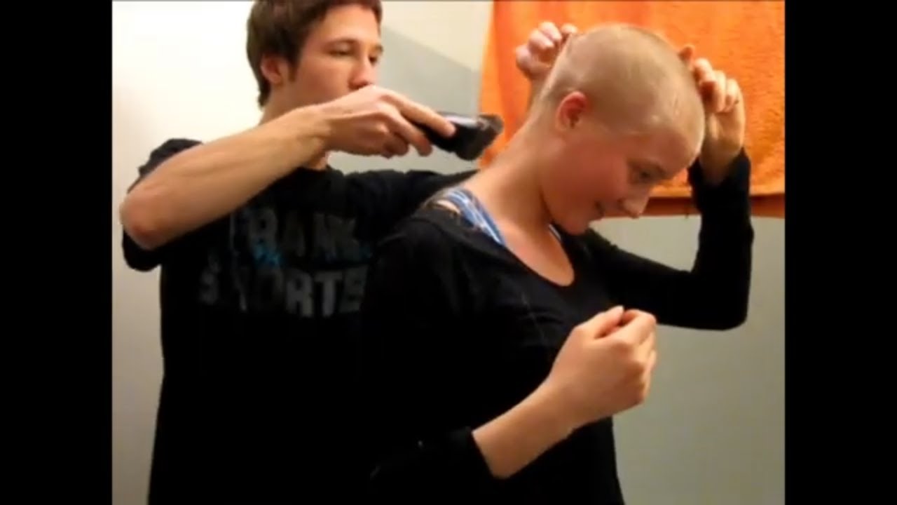 Head-Shaving Couple! 💖 Girlfriend's Buzz Cut + Boyfriend's Bald Shave! ✂️ Bathroom Transformation! ✨