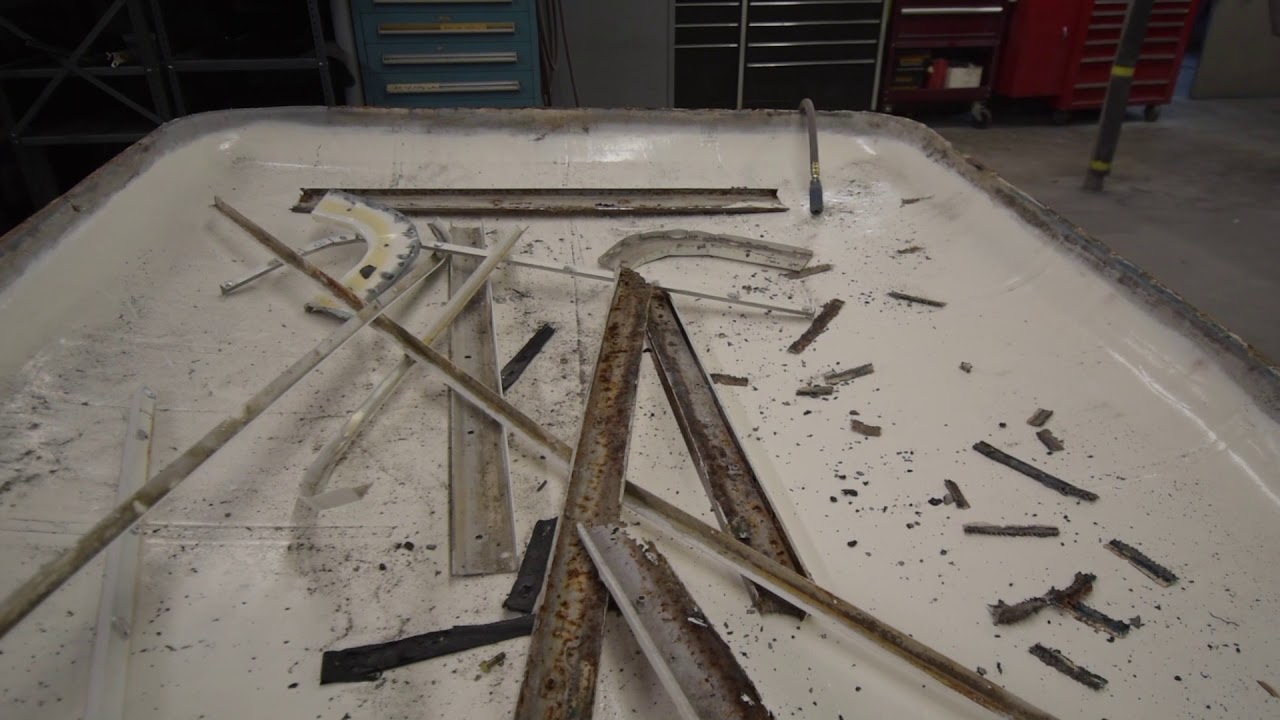 FJ40 Fiberglass Top Restoration 02 YouTube