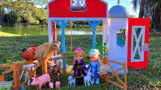 At the farm ! Elsa \& Anna toddlers - Barbie - cute animals