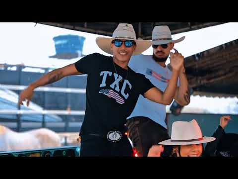 TOM VAQUEIRO - CLIPE OFICIAL - FORROZINHO DO VAQUEIRO.