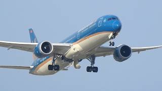 Chuyến Bay Chở Khách VIP Boeing 787-10 VIETNAM Airlines Cất Cánh Tại Sân Bay Tân Sơn Nhất