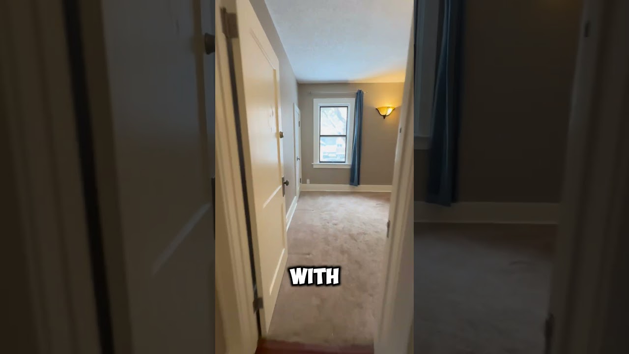 Newest Listing In Caswell Hill Saskatoon under $300,000!