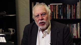 Nolan Bushnell - Education Lighting The Fire