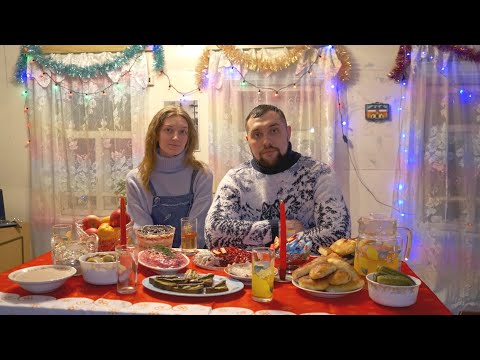 КУПИЛ 2 ДОМА В ДЕРЕВНЕ | ВСТРЕЧАЕМ НОВЫЙ ГОД | ПРАЗДНИЧНЫЙ СТОЛ В ДЕРЕВНЕ