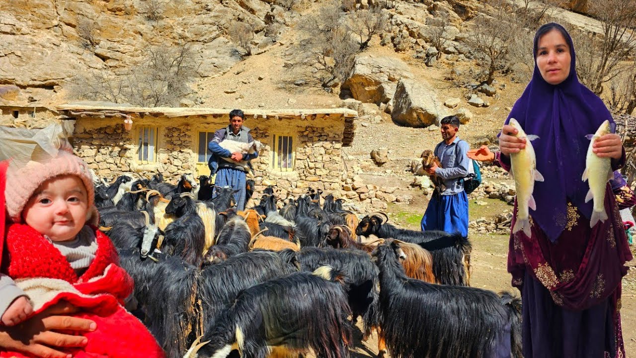 🎣A mother, a baby, a raging river… This is not life, this is not a battle! 🌊⚔️🔥