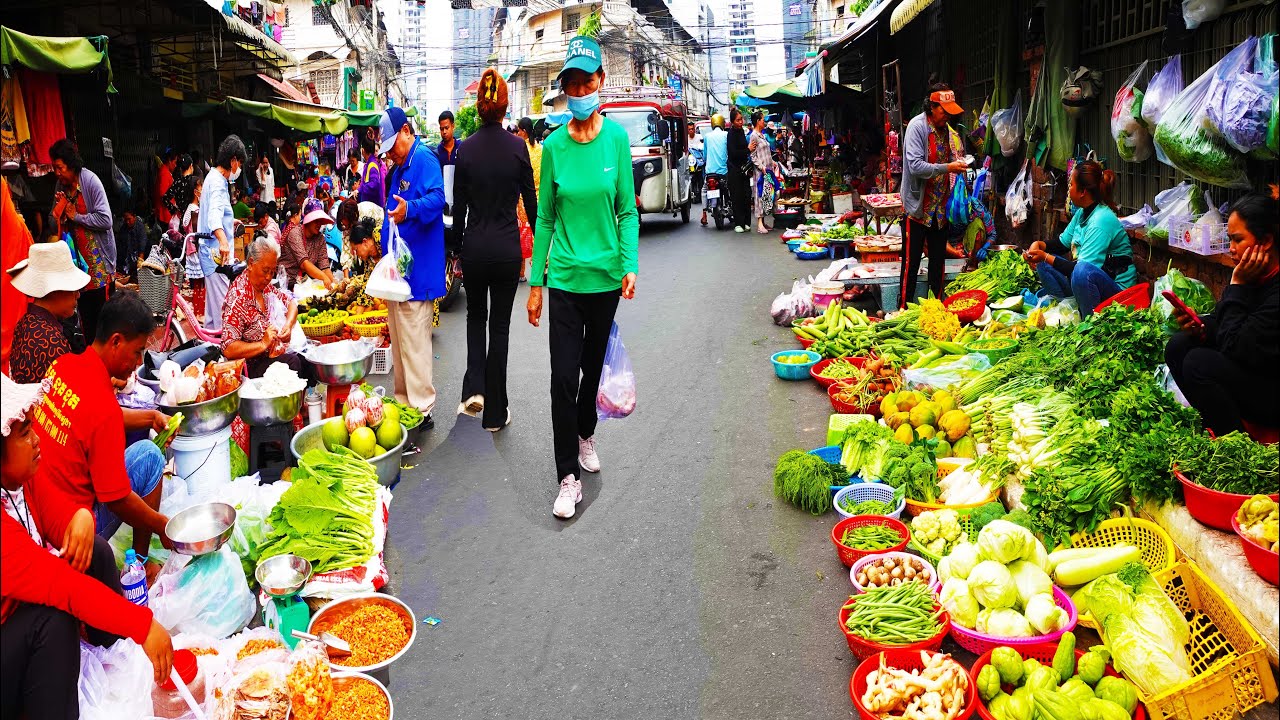 Morning Walking Around Boeung Prolit Market Plenty of Fresh Food