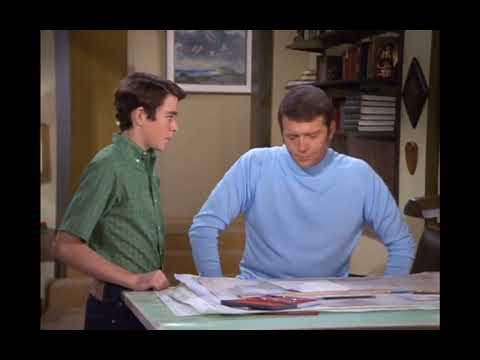 Mike Brady an F | Bad grades to Greg Brady