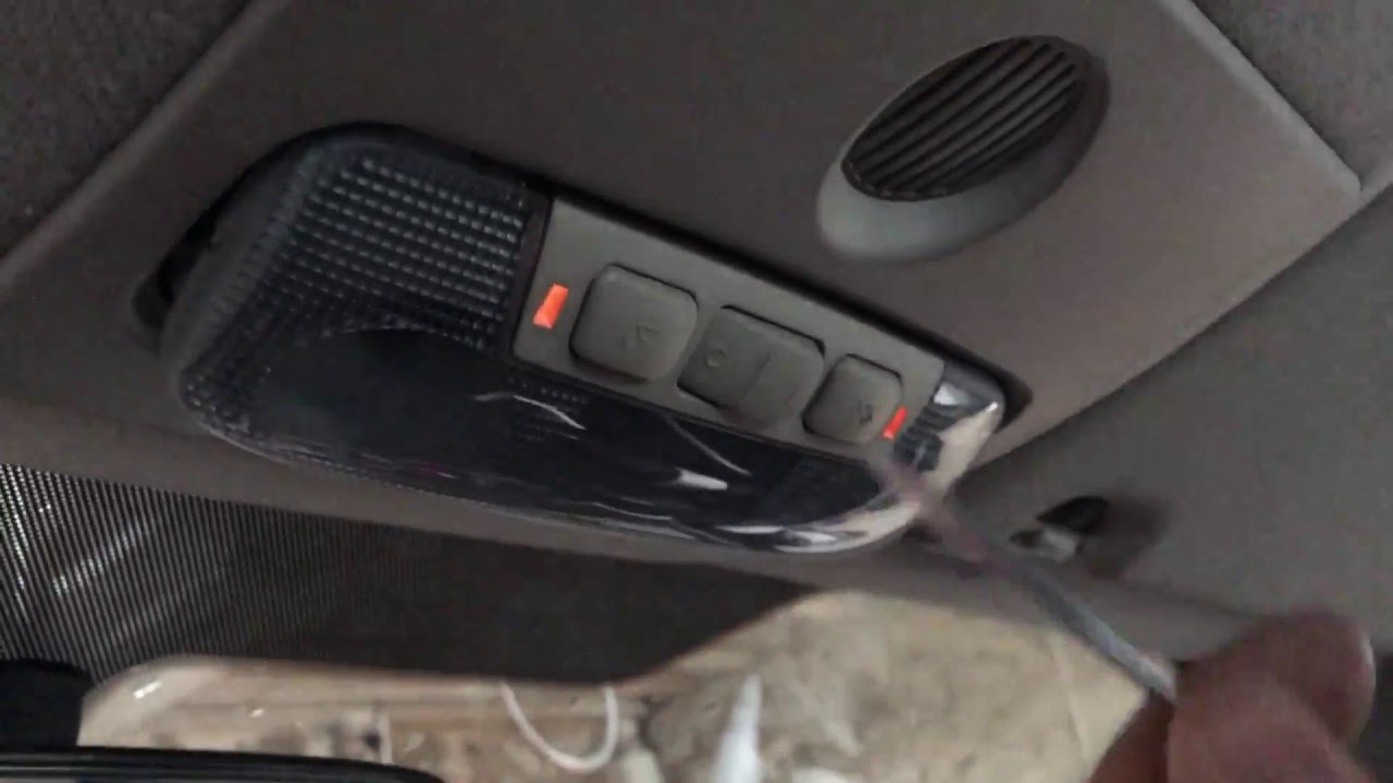 Removing Interior Lights On 2012 Ford Fiesta
