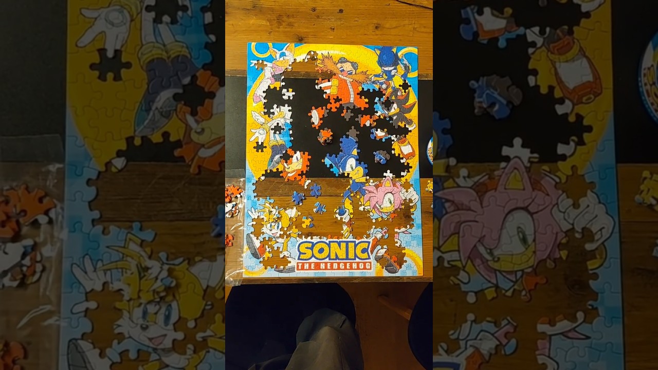 New Sonic puzzle & poster (500 pieces)! 5-6 hrs of work- but it was worth it. 