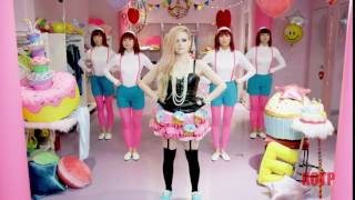 Avril Lavigne - Hello Kitty (feat. Danny Sexbang)