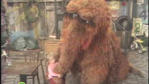 Sesame Street: Snuffy And Joey Alphabet