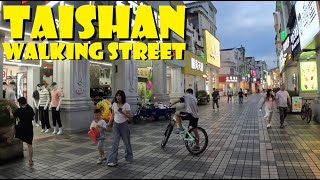 Download Lagu 🇨🇳 Taishan, China: Walking Street in de avond MP3 Download Lagu 🇨🇳 Taishan, China: Walking Street in de avond MP3