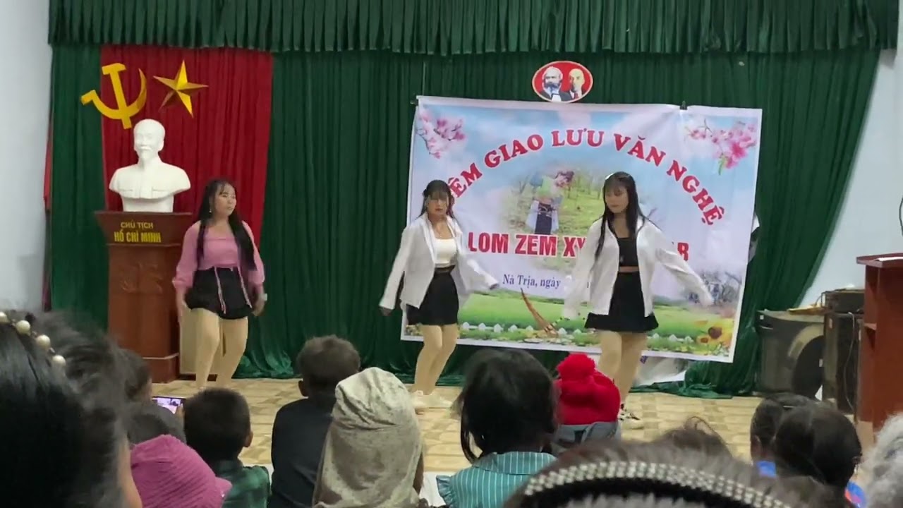 Giao lưu văn nghệ tết 2023 bản nà trịa , xam kha , sốp cộp ,sơn la