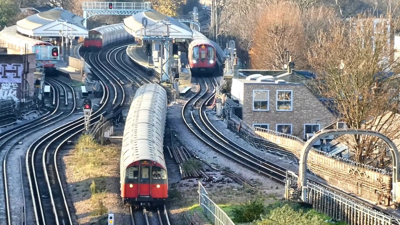 The District Line: Barons Court and Hammersmith