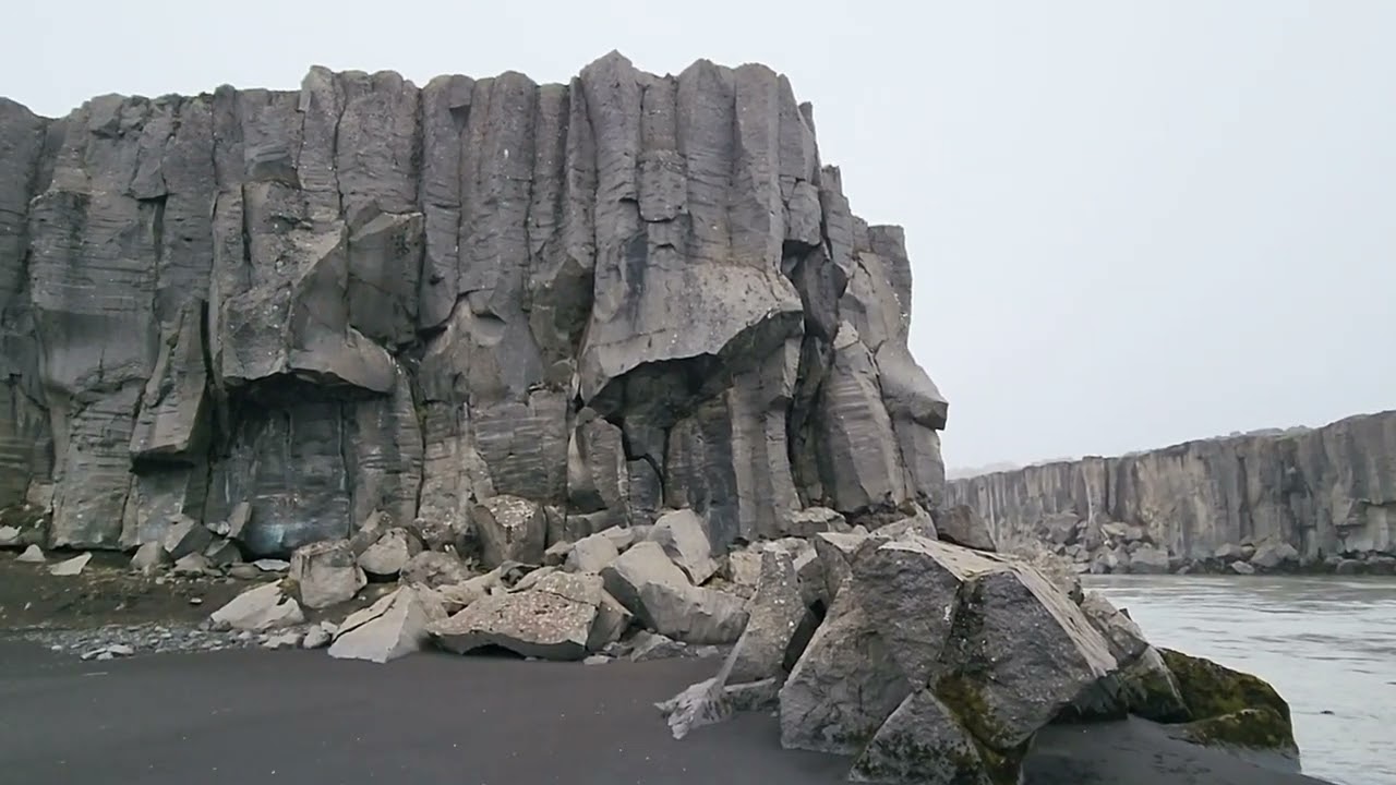 Selfoss Waterfall, Iceland 4K — Selfoss — video poster