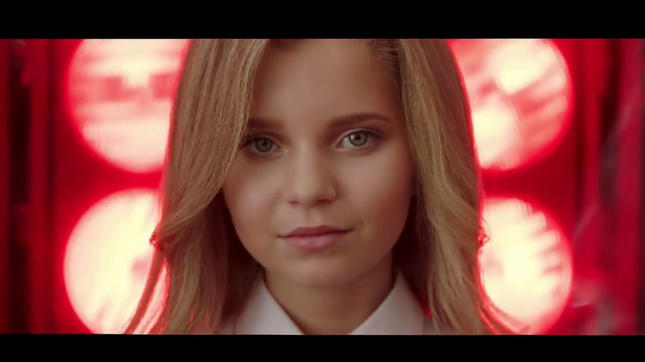 Алиса Кожикина(Бурундуки-Я не игрушка) - YouTube