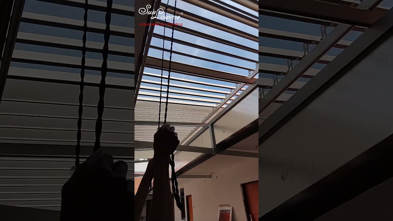 SUN LOUVRE - Kanopi buka tutup berbahan aluminium terbaik 