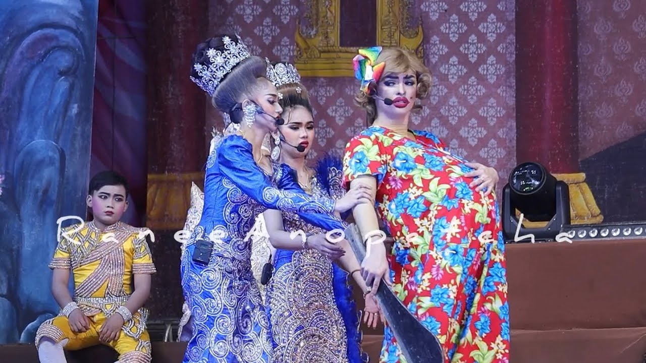 หม่อมแม่แก้วท้อง…เดินเหมือนใครนะ เหมือนน้ำเพชร😆แล้วเวลาตามสามีล่ะ…หม่อมแม่แกงแม่เฮ็นอีกแล้ว หยอกๆ