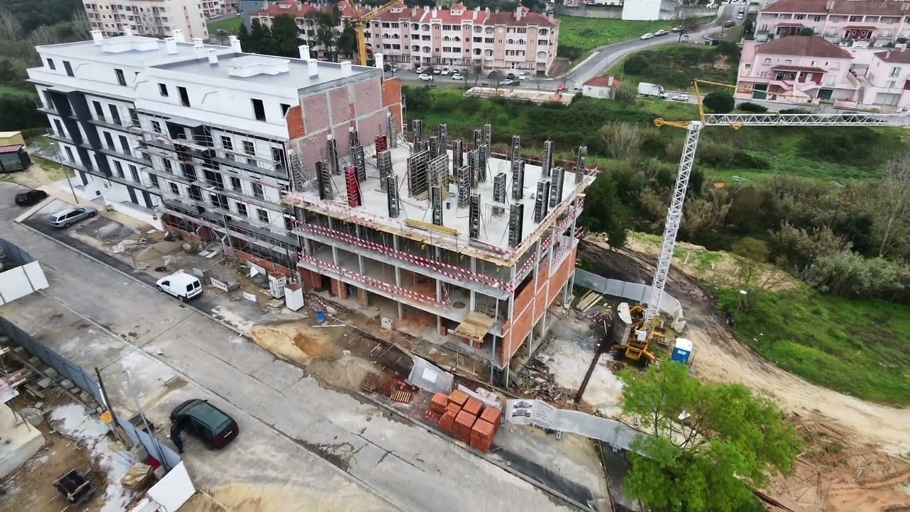 Agora so falta uma laje