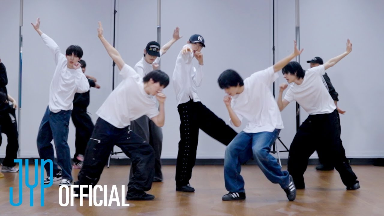 KickFlip(킥플립) 2025 MBC 가요대제전 Dance Practice “Mama Said(뭐가 되려고?) + 처음 불러보는 노래”