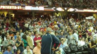 Bob the Dancing Usher