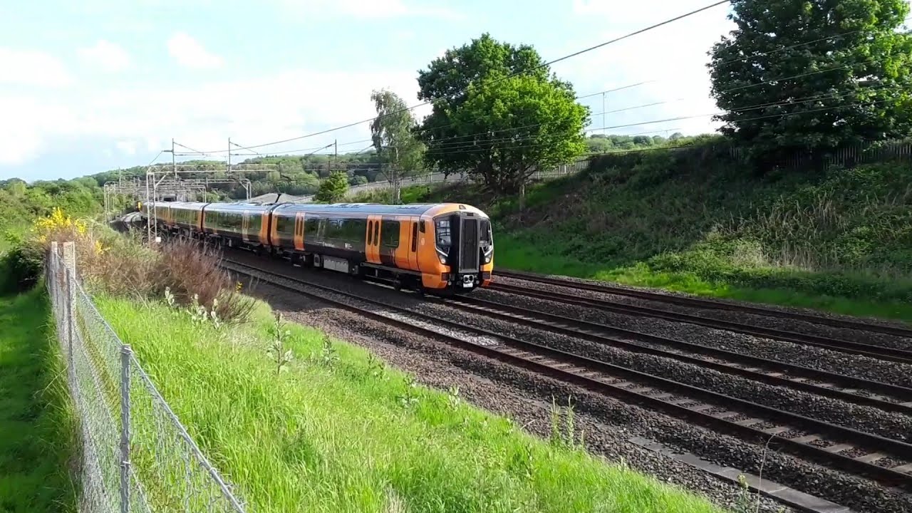 Rush Hour Trains at: Linslade, WCML, 16/05/24