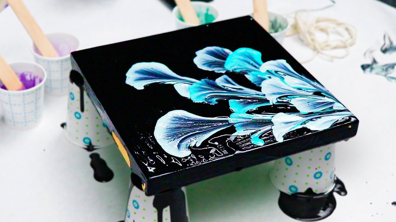 (689) Gorgeous Matching String Pulled Flowers on Wood Surface!