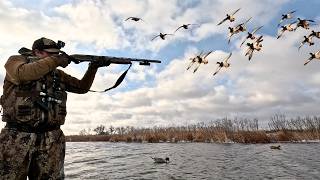Solo Duck Hunting A 15 Yard Wide Creek (Limited Out)