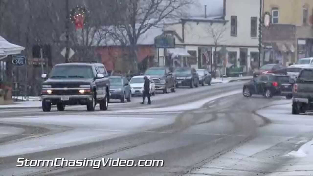 12/21/2014 Western Wisconsin Heavy Snow Burst B-roll