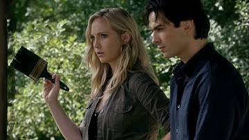 TVD 2x5 - Damon and Caroline eavesdrop Stefan and Elena