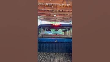 Flashing 3rd brake light