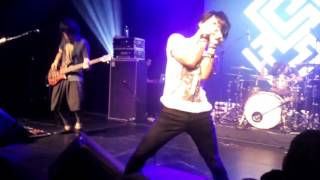 Download lagu Girugamesh Kowarete iku sekai México Live Girugamesh Kowarete iku sekai México Live