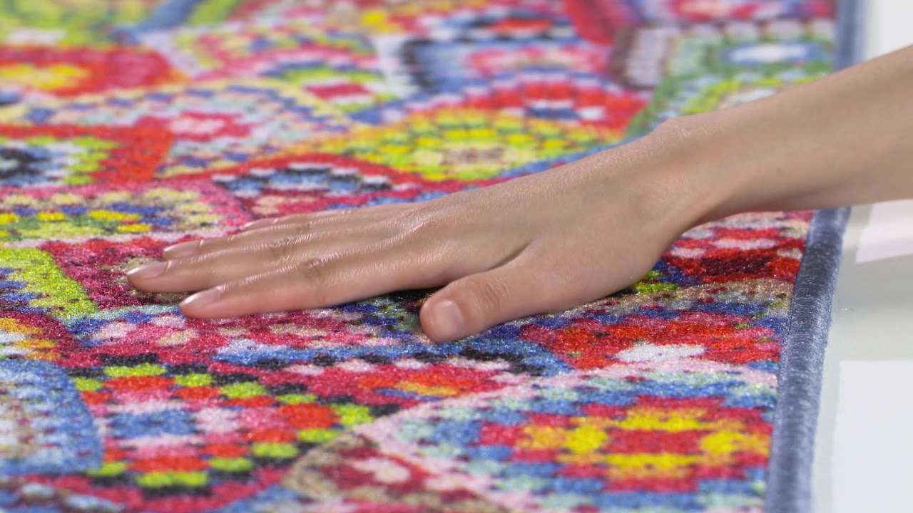 Aztec Area Rug by Safavieh - AZT210D Green & Multi Colored