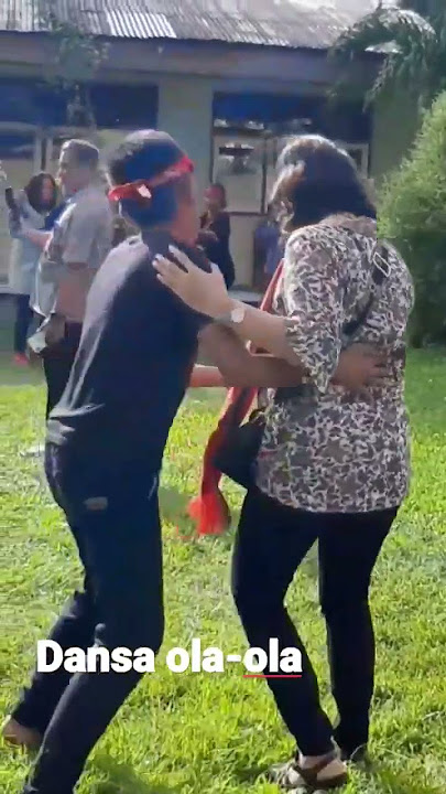 Dansa Ola-Ola SMP Negeri 11 Ambon