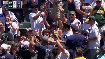 NYY@OAK: Ecstatic fan grabs Judge