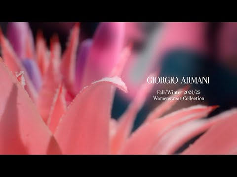 Giorgio Armani Women's Fall Winter 2024- 2025 Fashion Show