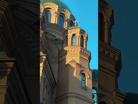 Video: Alexander Nevsky Cathedral kev piav qhia thiab yees duab - Ukraine: Kamyanets -Podolsky