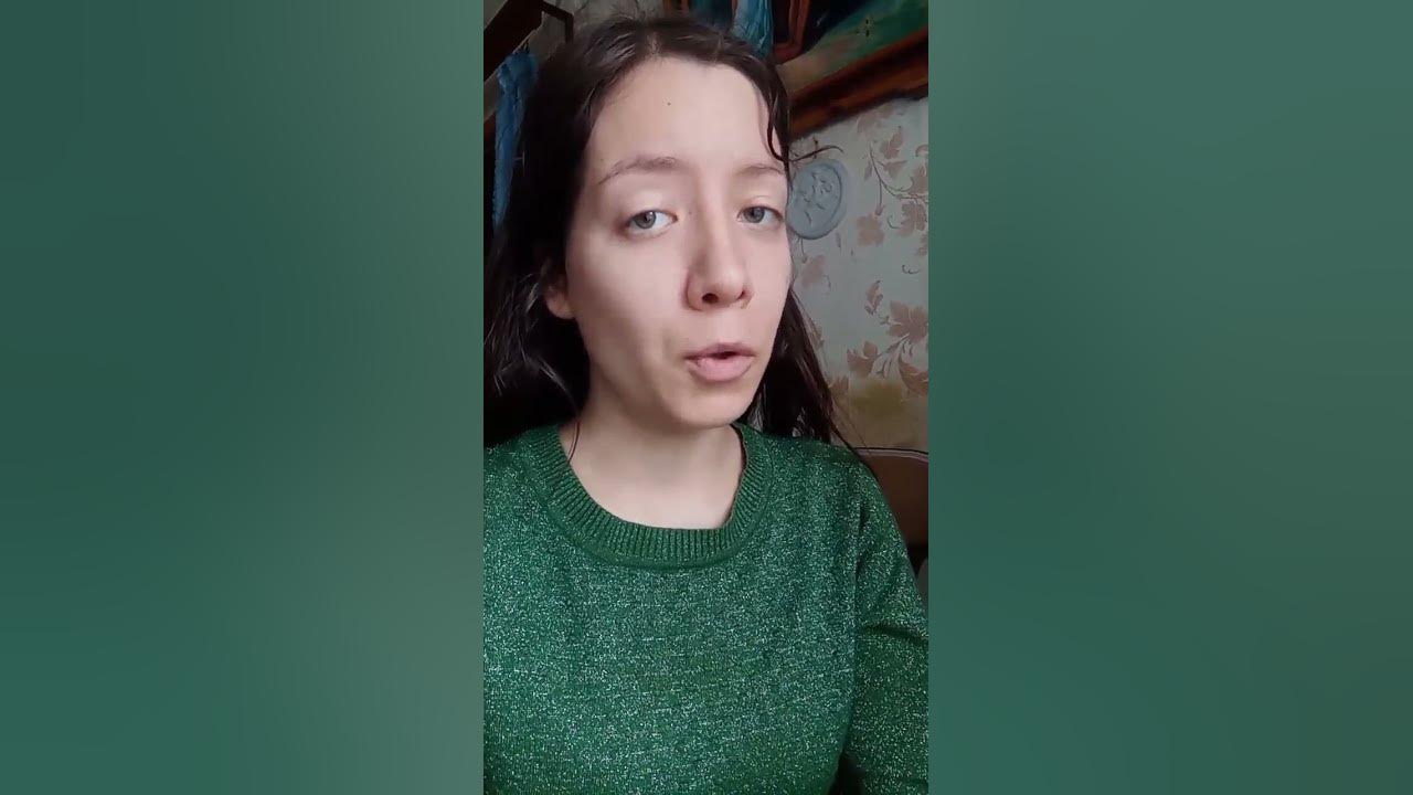 Мама настя читает. Лучшая мама. Vredina life алиса. Мама настя читает. Мама настя читает.