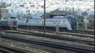 【松本駅に隣接する車庫でこのアングルから撮影する並びも今のうち!!】 JR東日本E351系日立製GTO-VVVF編成･新型特急車両E353系・211系信濃色