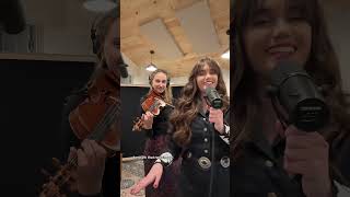 like a honkytonk song and a fiddle 🎻 thank you so much @diana for stopping by and gracing this song