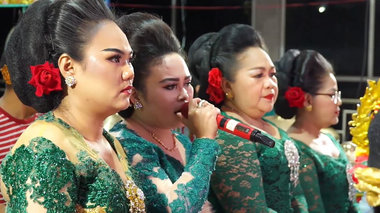 Haleuang Juru Kawih Golek Munggul Pawenang Putra // Wawan Dede Amung S // Bandung