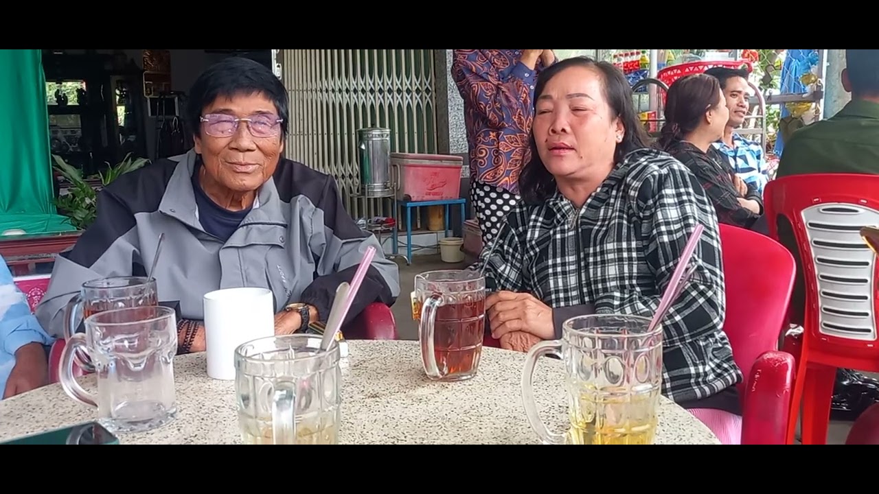 Châu Phương từng và thủy trang song ca han mac tư 